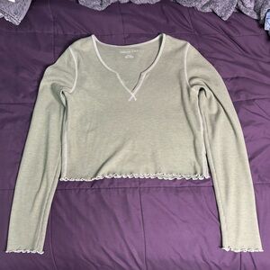 American Eagle, size M, army green color